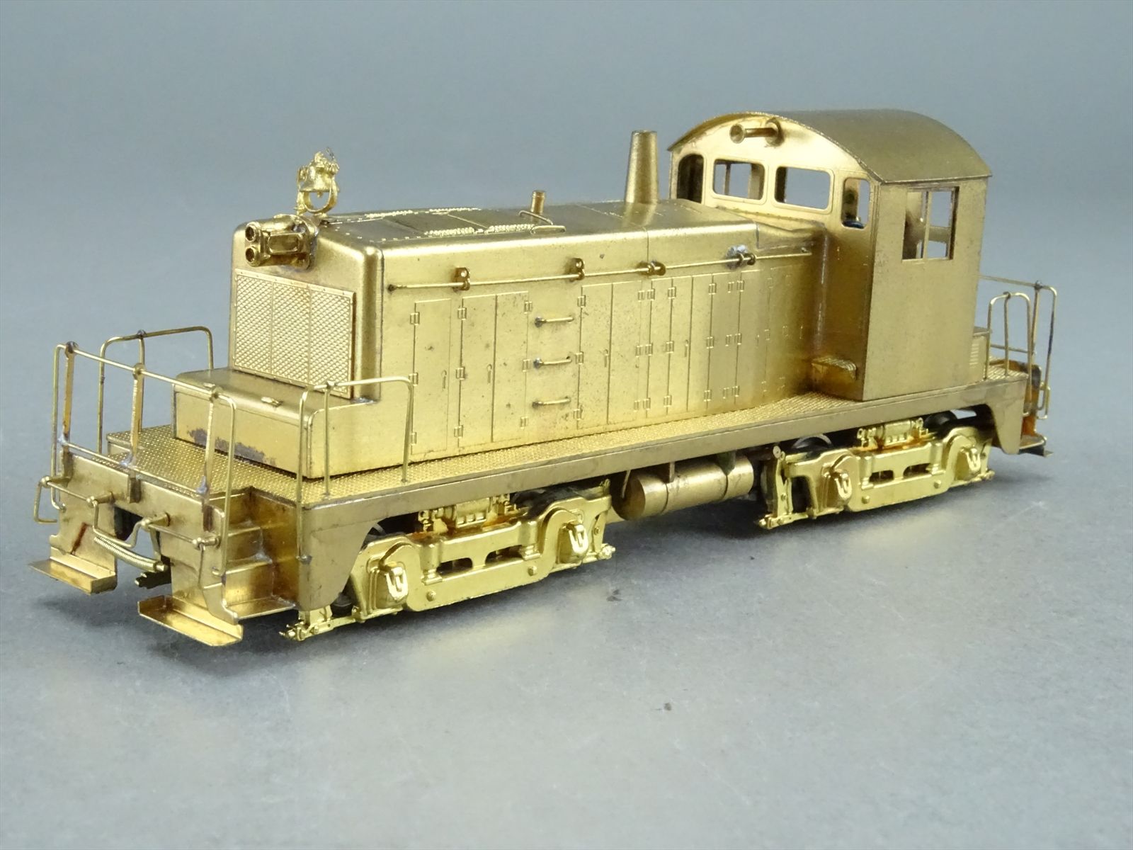 HO Brass Model - Alco Models D-140 EMD SW-1 Diesel Switcher - Unpainted ...