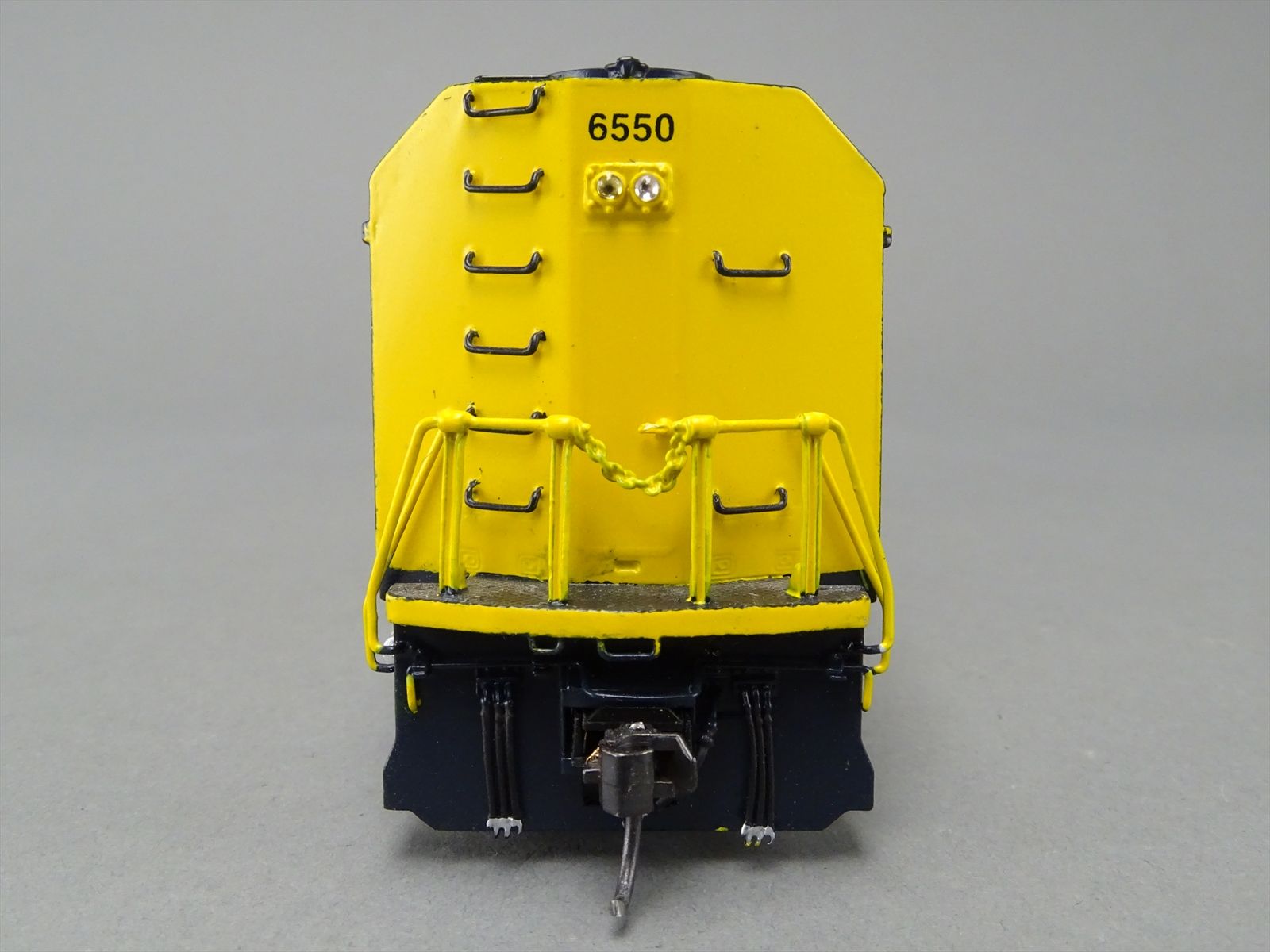 HO Brass Model Train - OMI 5995 Overland ATSF Santa SDF45 Diesel #6550 ...
