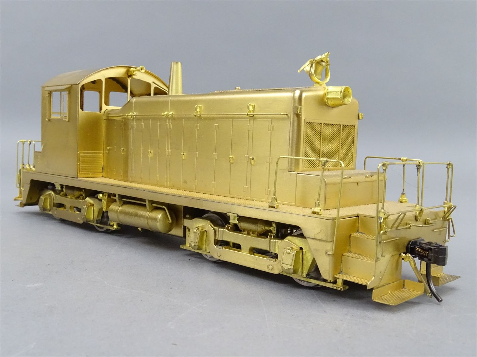 O Brass Model - Oriental EMD SW-1 Switcher 600HP Phase II - Unpainted ...