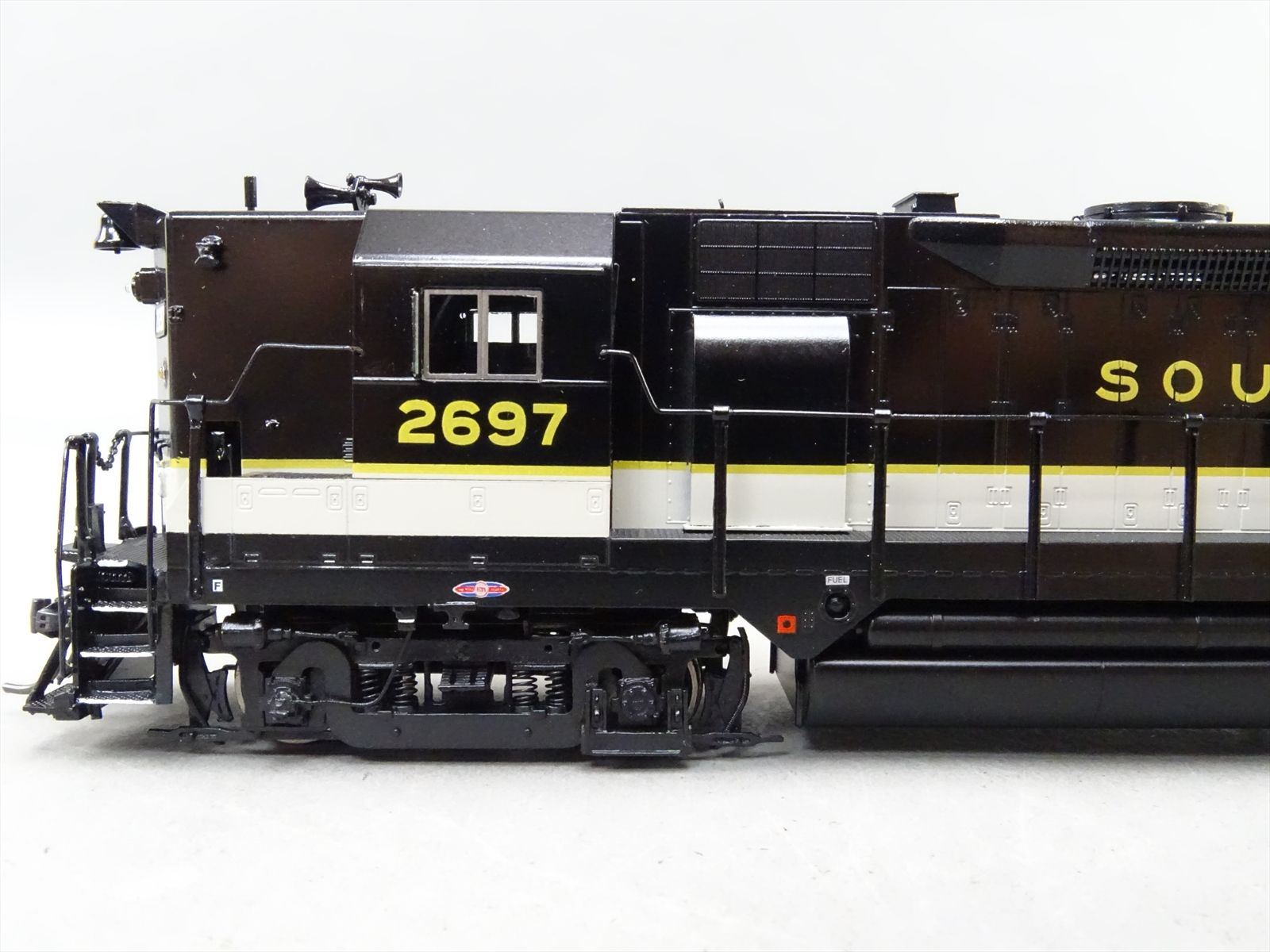HO Brass Model - OMI 7050.1 SOU Southern GP35 #2697 - F/P - 2002 Run ...
