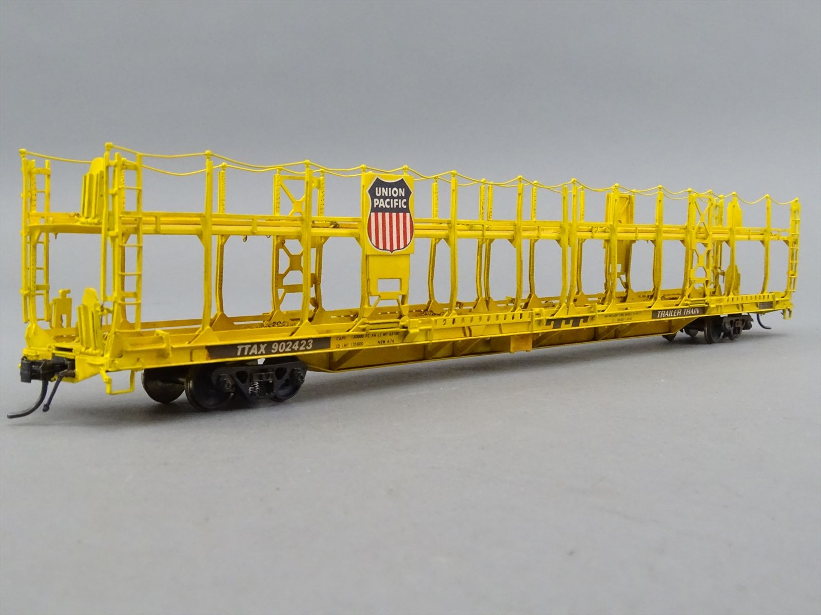 HO Brass Model - OMI 3125 UP TTAX Union Pacific Trailer Train Bi-Level ...