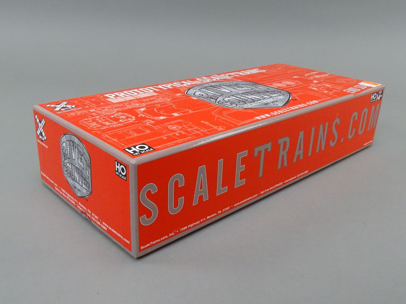 HO Plastic Model - ScaleTrains SXT31701 SP Southern Pacific SD40T-2 ...