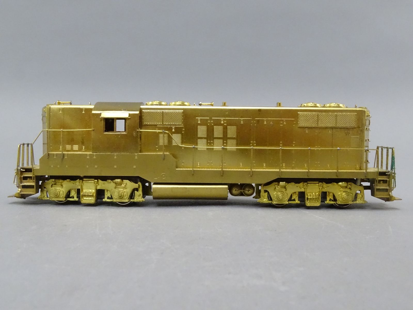 HO Brass Model - Hallmark EMD GP-9 Diesel Locomotive - Unpainted - 1972 ...