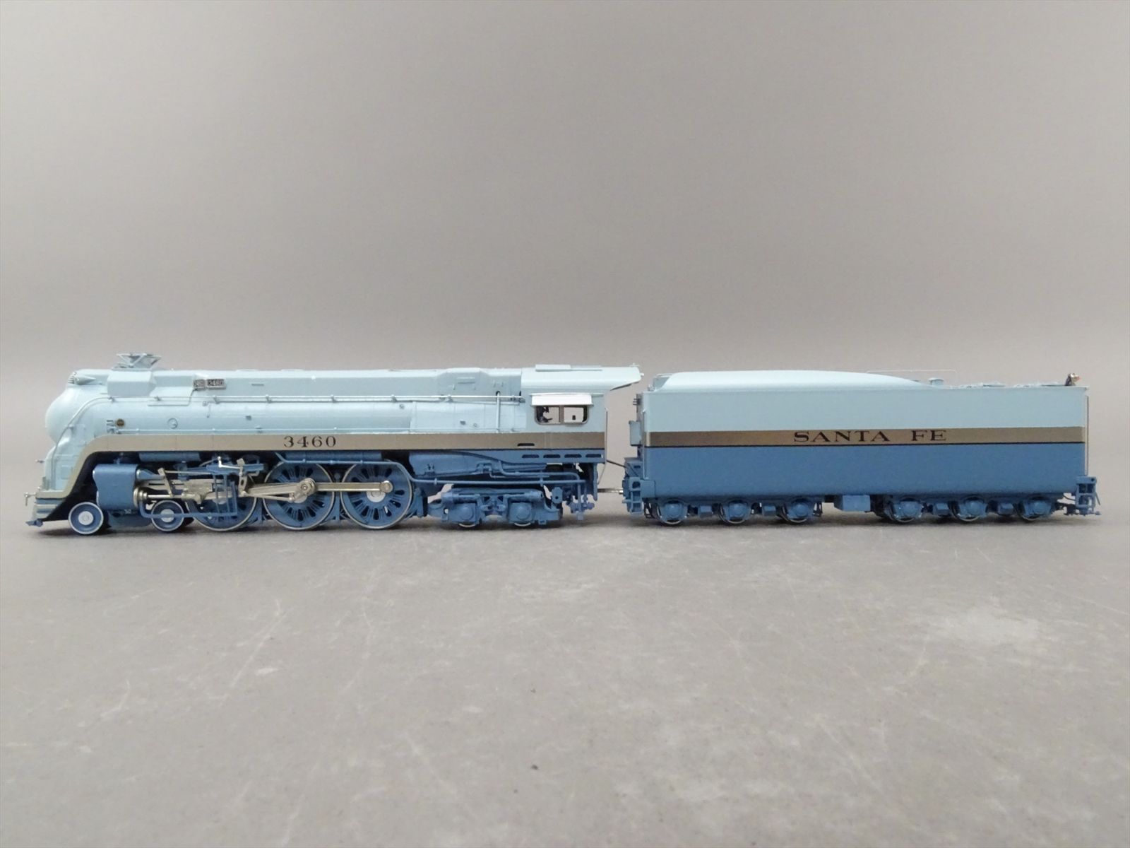 HO Brass Model - Hallmark Super Crown AT&SF Santa Fe Streamlined Blue ...