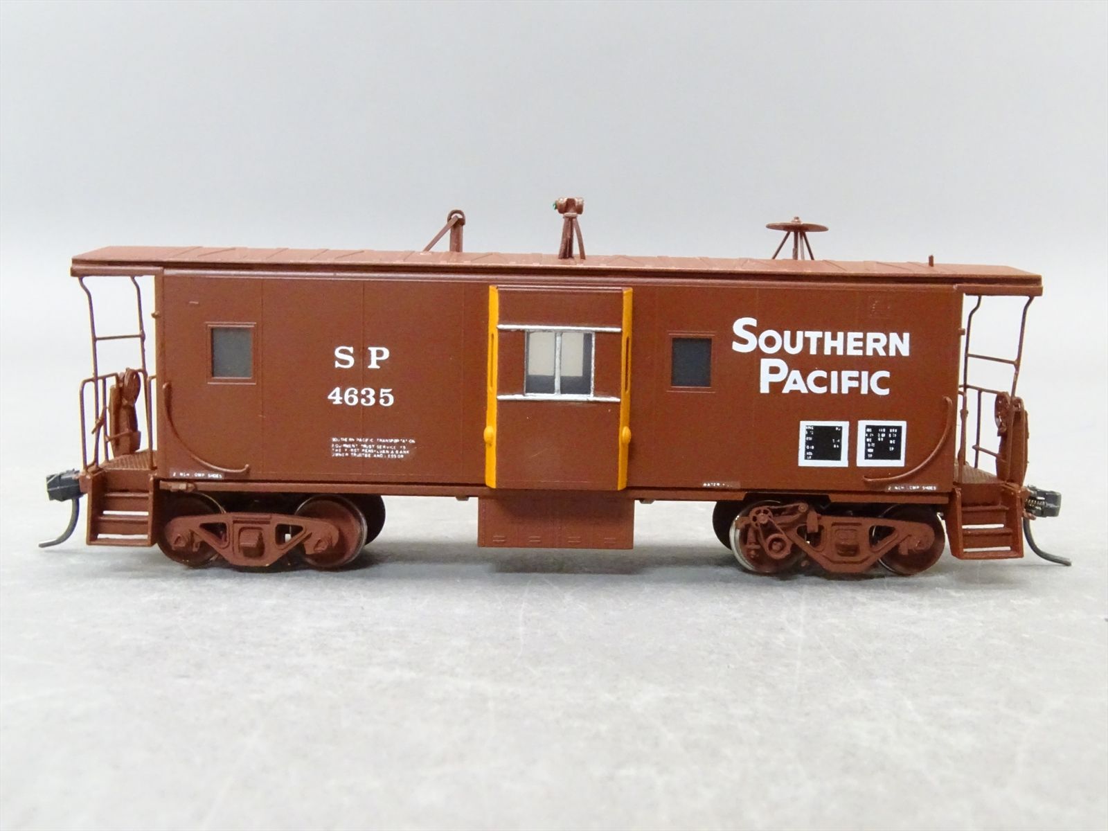 HO Brass Model - OMI 1151 SP Southern Pacific Bay Window C50-7 Caboose ...