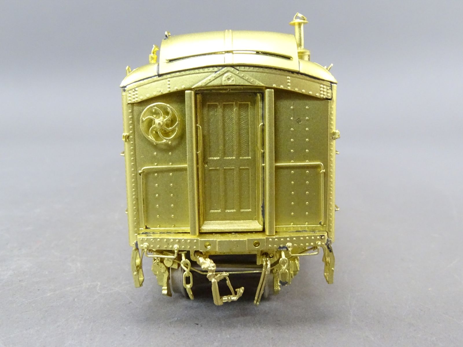 HO Brass Model - W&R NP Northern Pacific Mail & Express Car w/ Center ...