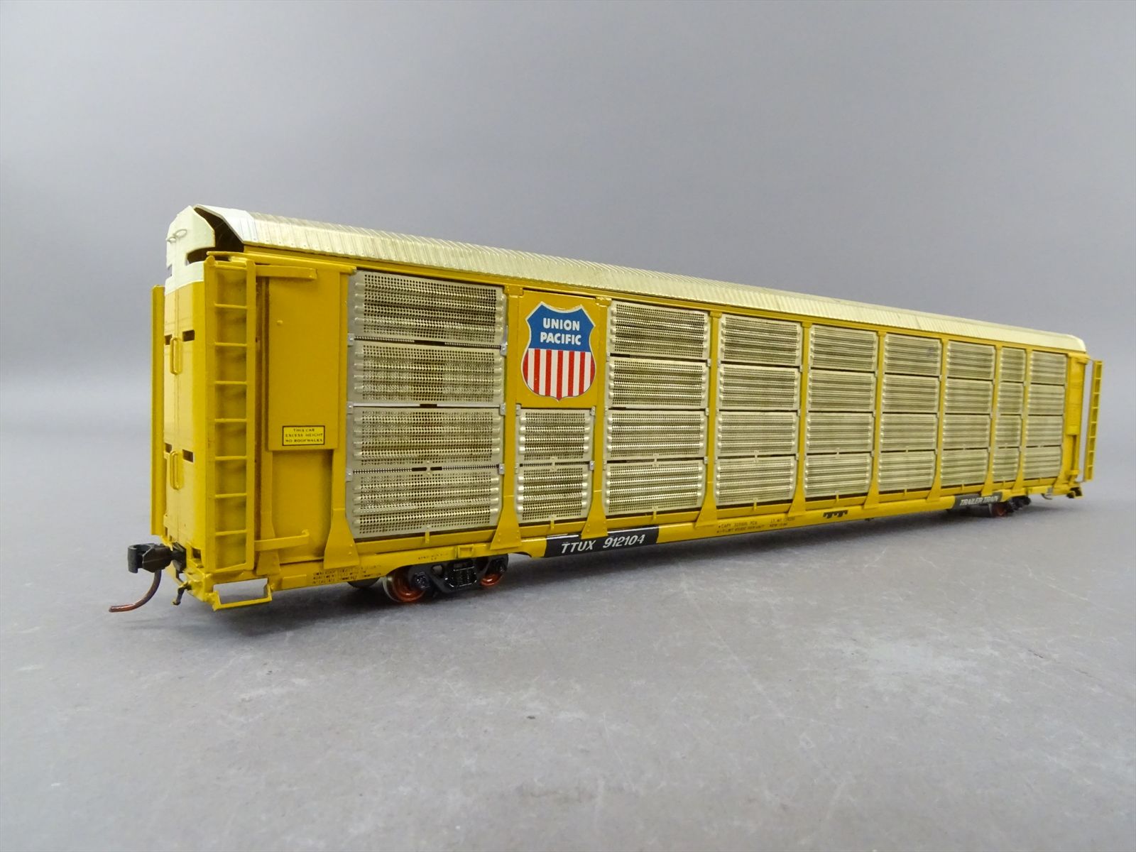 HO Brass Model - OMI 3119 UP Union Pacific TTUX Thrall Tri-Level ...