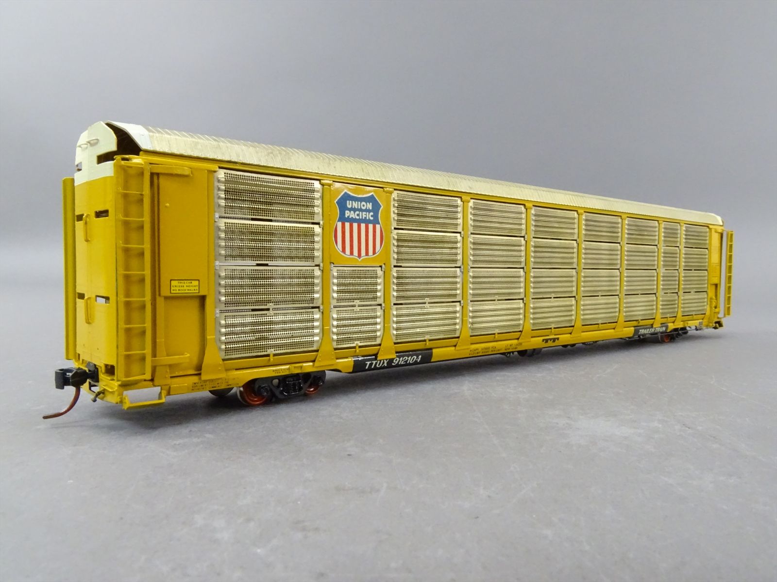 HO Brass Model - OMI 3119 UP Union Pacific TTUX Thrall Tri-Level ...