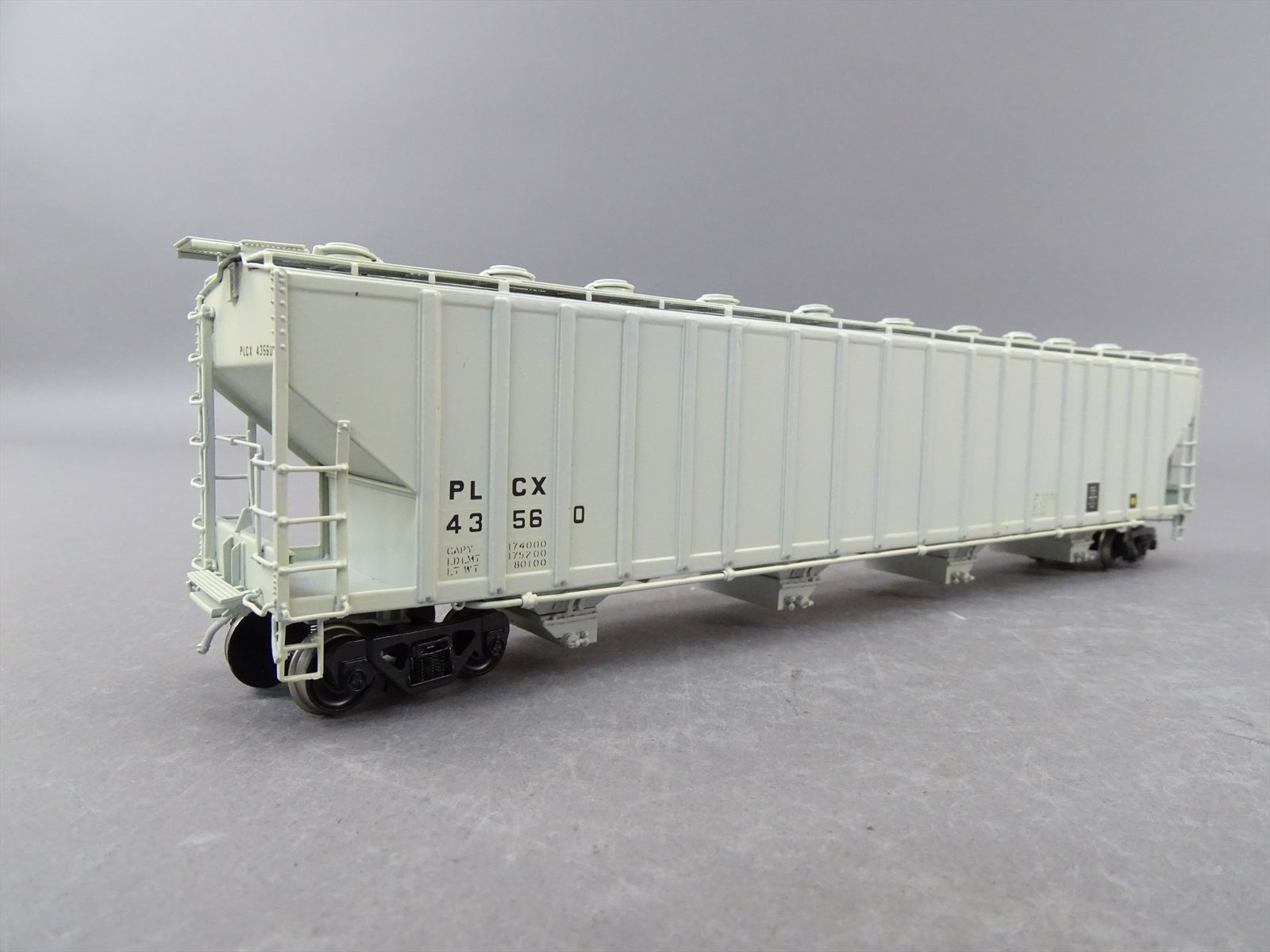 HO Brass Model - OMI 3213 PTLX Pullman Covered 5820 Cubic Foot Covered ...