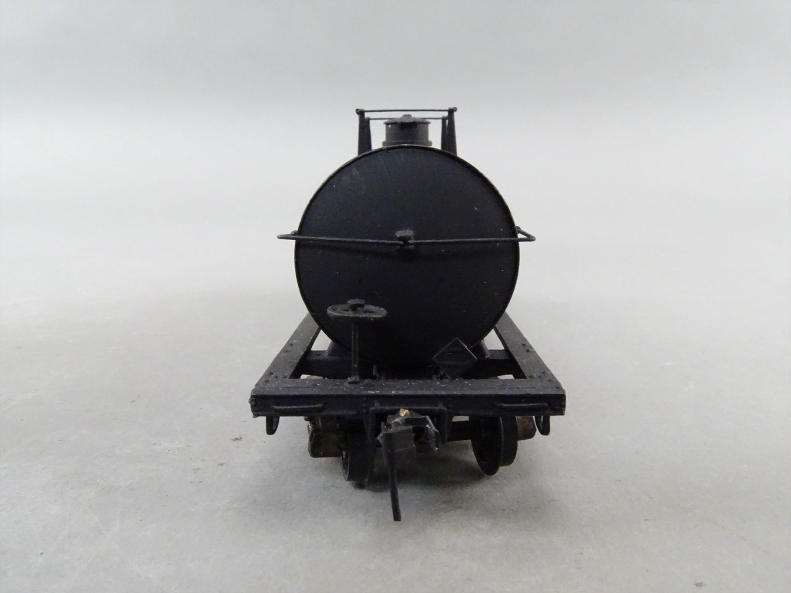 HO Built-Up Metal Car Kit - Thomas Tank PSPX Philgas Single Dome Tank ...