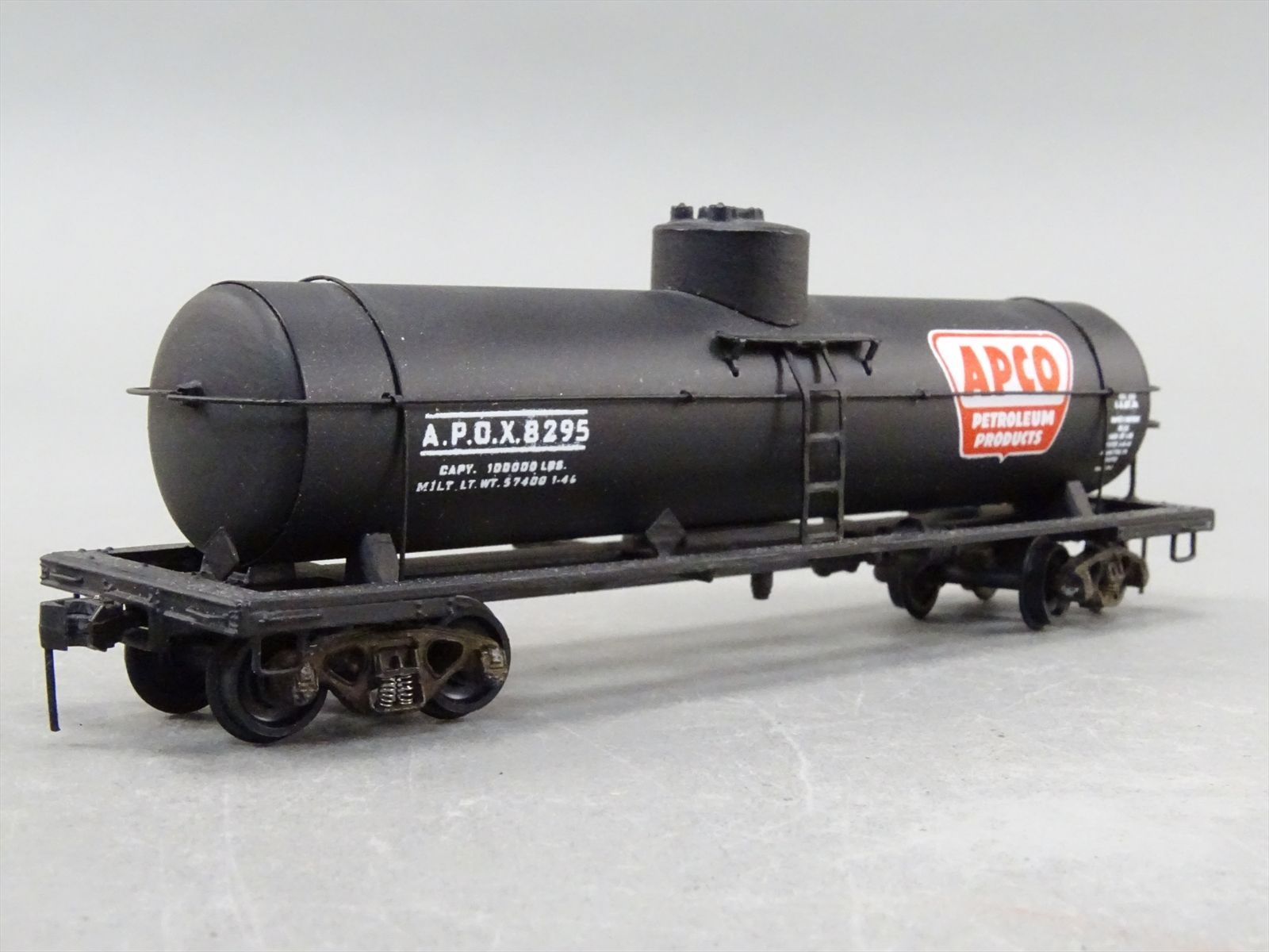 HO Built-Up Metal Car Kit - Thomas Tank APOX APCO Petroleum Products ...