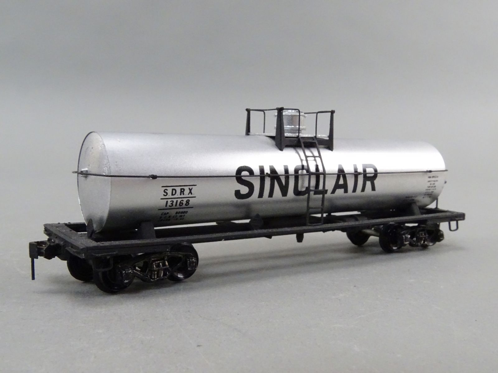 HO Built-Up Metal Car Kit - Thomas Tank SDRX Sinclair Single Dome Tank ...