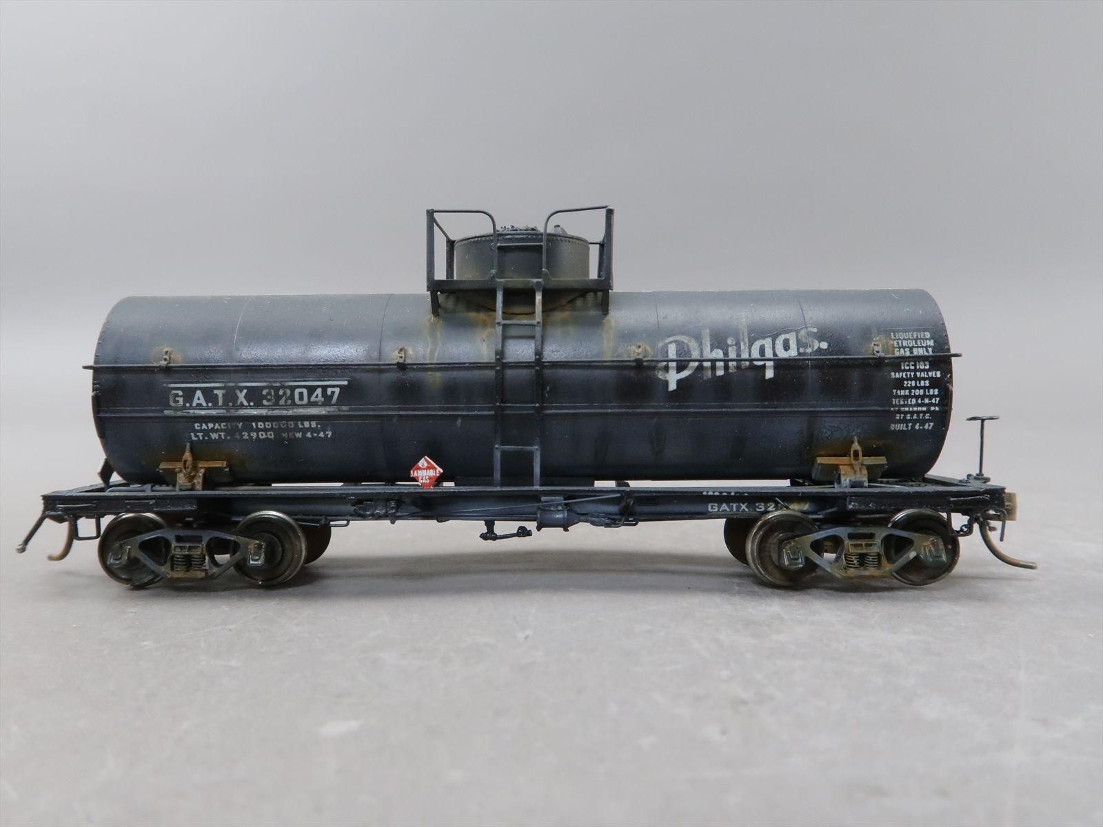 HO Brass Model - OMI 3130 ACF GATX 8000 Gallon Single Dome Philgas Tank ...