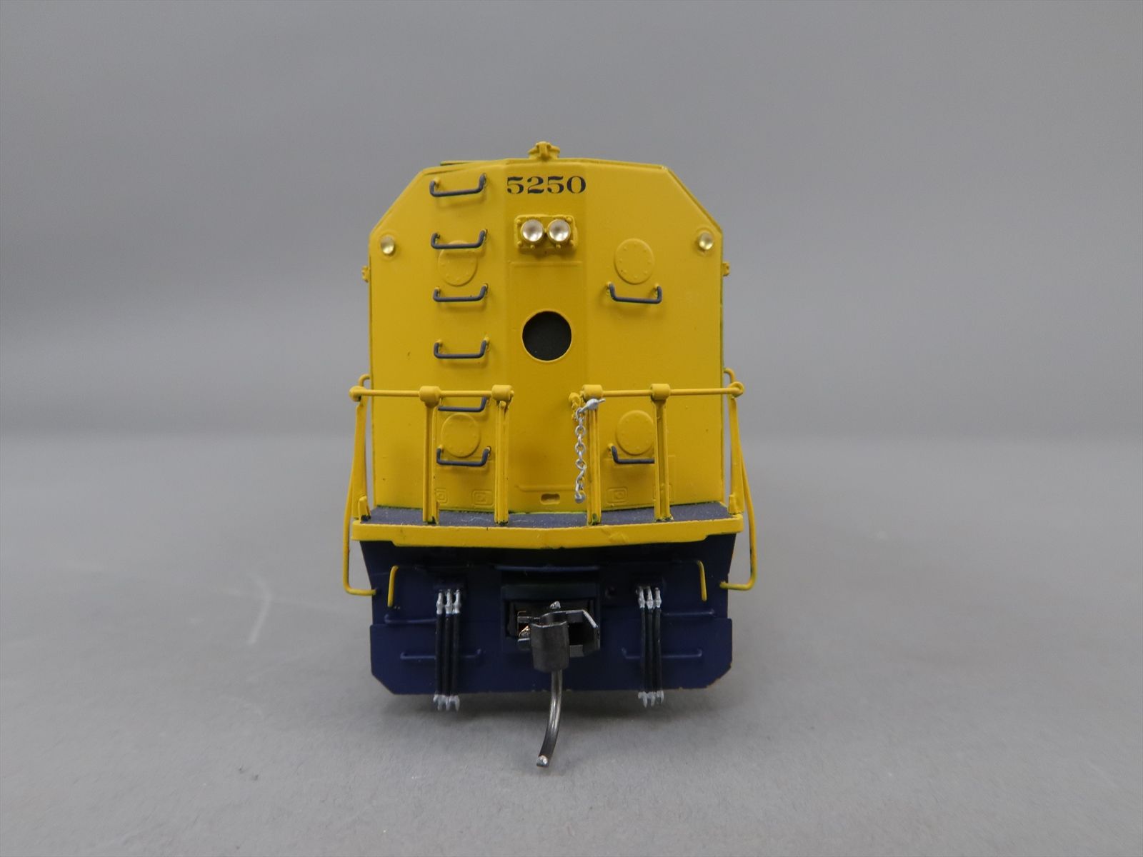 HO Brass Model - OMI 5888 AT&SF Santa Fe SDF40-2 1985 Era #5250 ...
