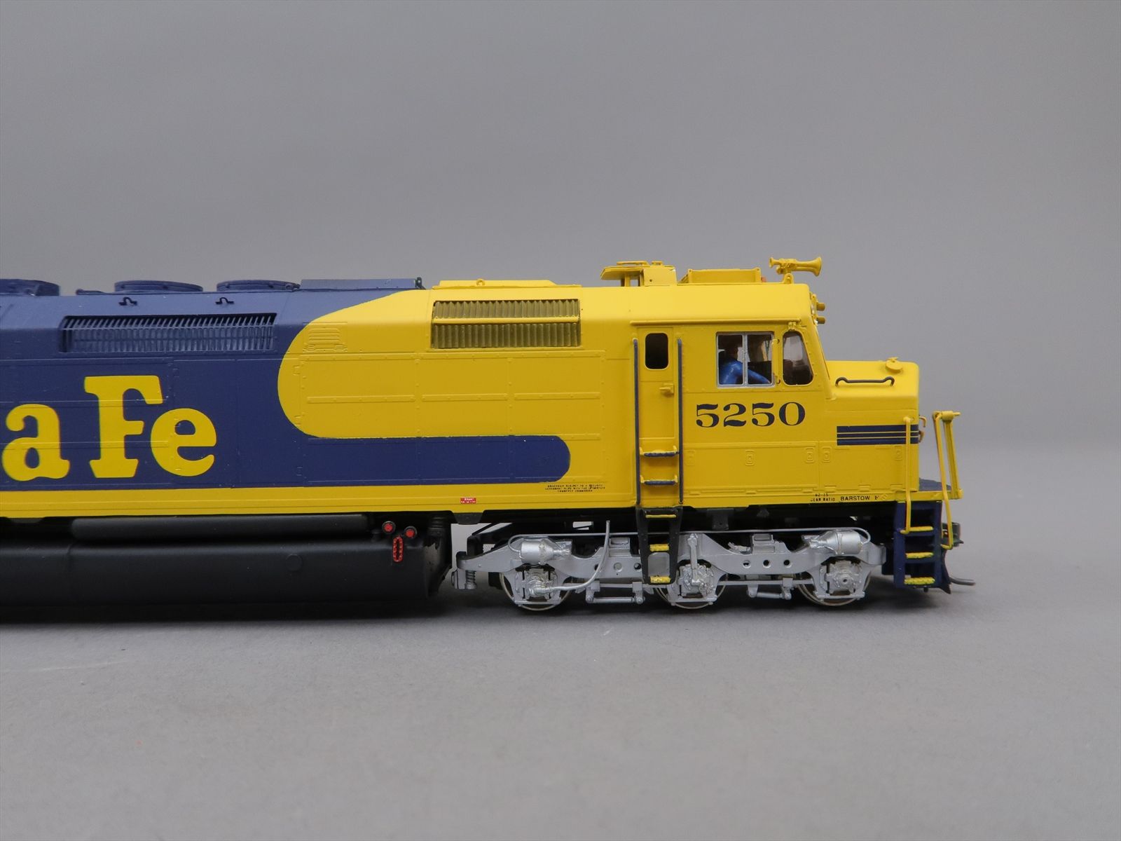 HO Brass Model - OMI 5888 AT&SF Santa Fe SDF40-2 1985 Era #5250 ...