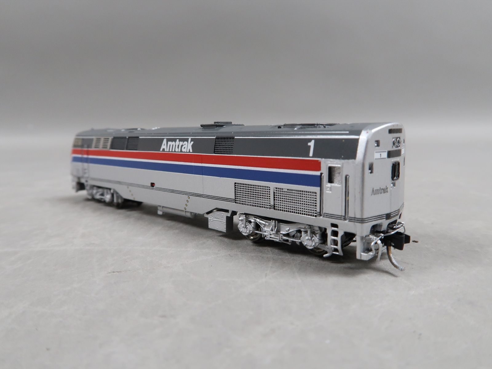 N Brass Model - OMI 2837.1 Amtrak Superliner II 9 Piece Set P42DC ...