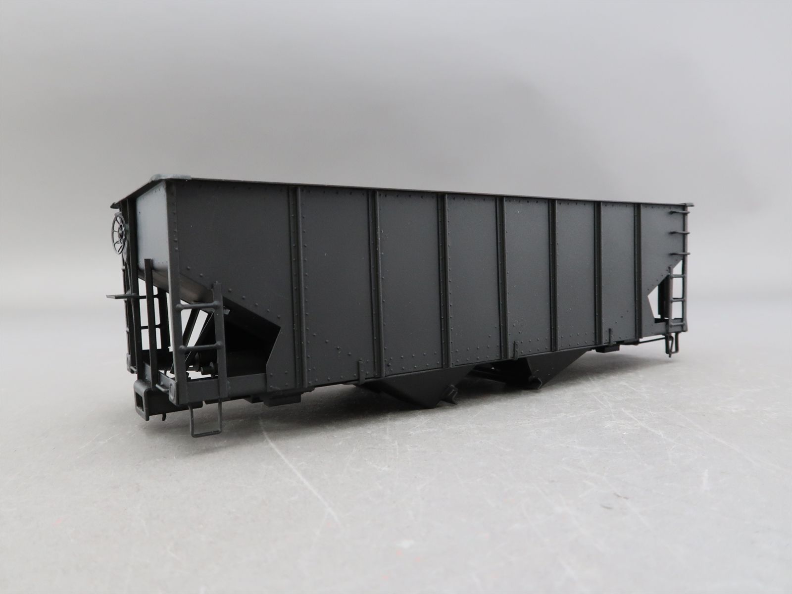 O Brass Model - USH 506 Twin Hopper Rib Side Black - Custom ...