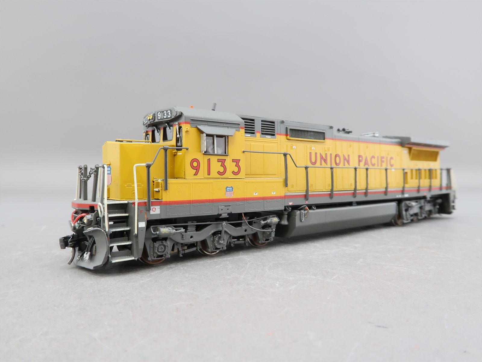 HO Brass Model - OMI 5135 UP Union Pacific Dash 8-40C #9133 - Custom by ...