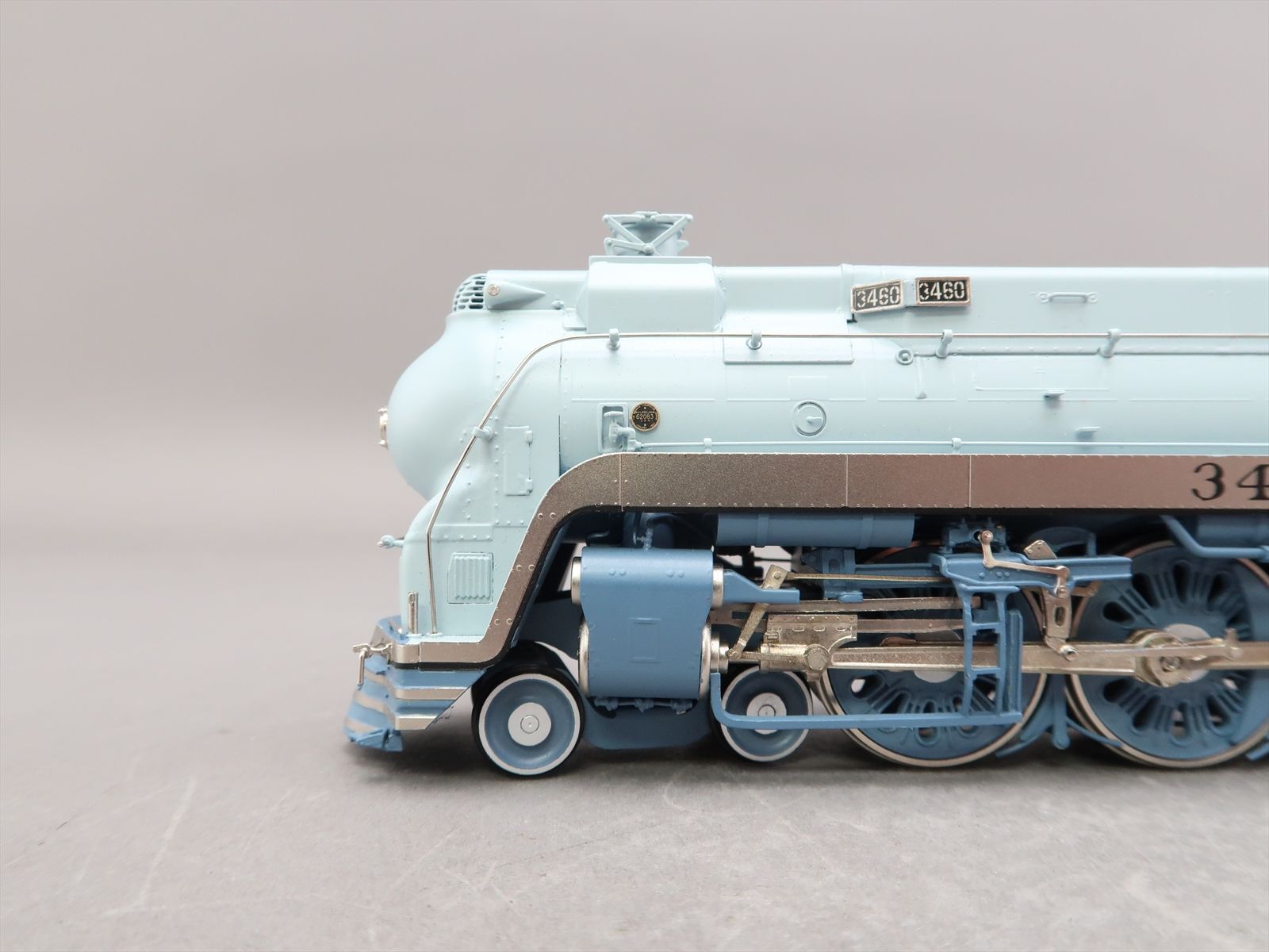 HO Brass Model - Hallmark Super Crown AT&SF Santa Fe Streamlined Blue ...