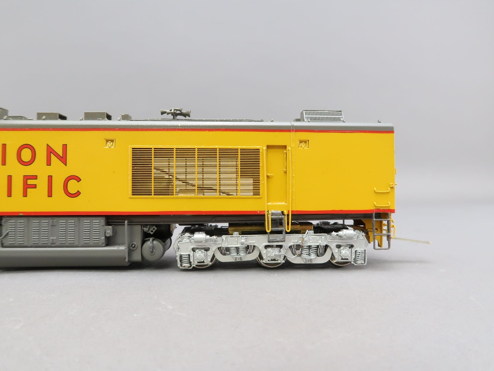 HO Brass Model - OMI 5019 UP Union Pacific Gas Turbine Front Dog House ...