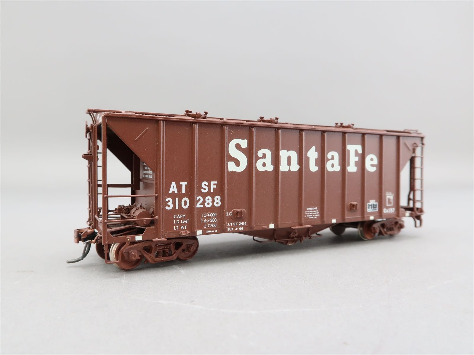 HO Brass Model - OMI 3113 AT&SF Santa Fe Covered Hopper Triangular ...