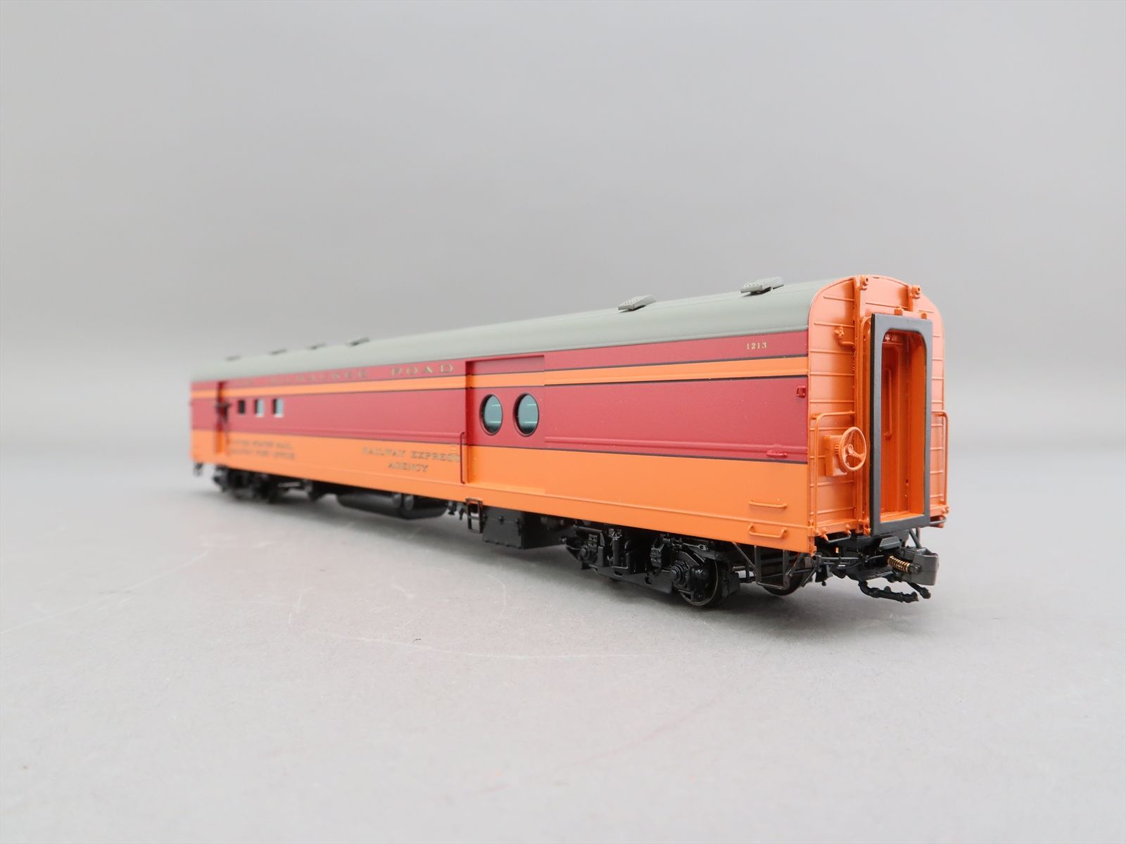HO Brass Model - RWC MILW01 Milwaukee Mail Express 1948 Hiawatha #1213 ...