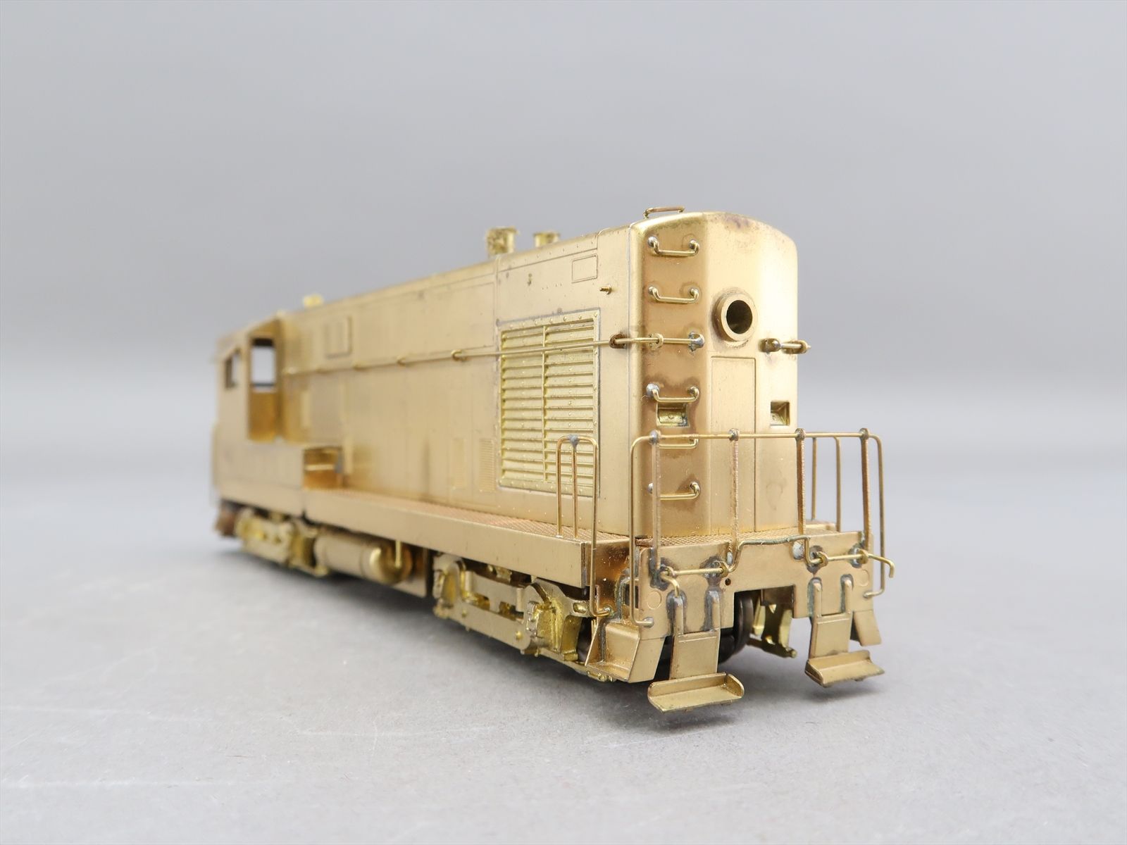 N Scale Minitrix 2002 Milwaukee Road Fairbanks Morse H-12-44 Diesel Loco (A) | Australia