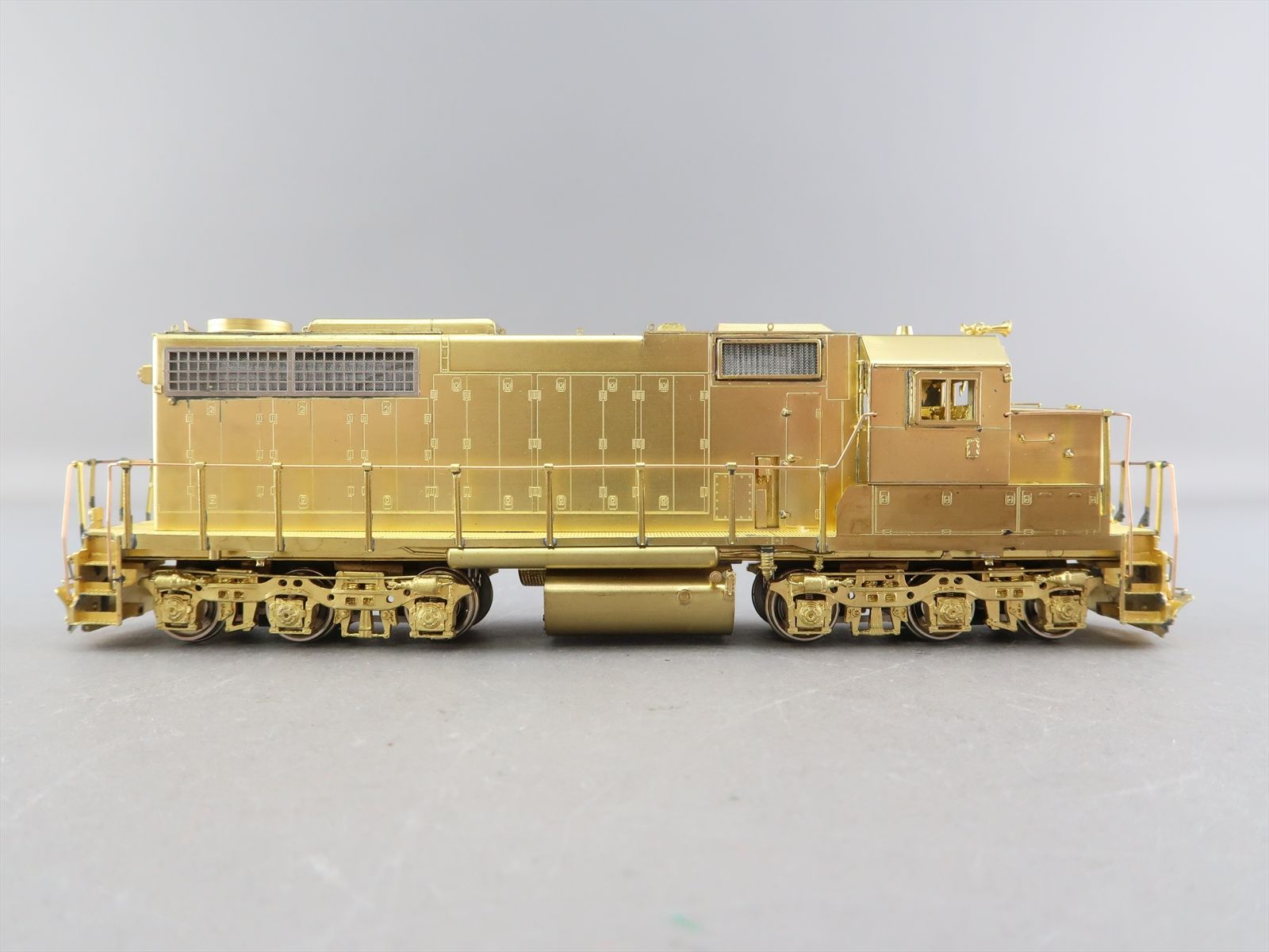 HO Brass Model - OMI 5119 MILW Milwaukee Road SDL39 #582 - 590 ...