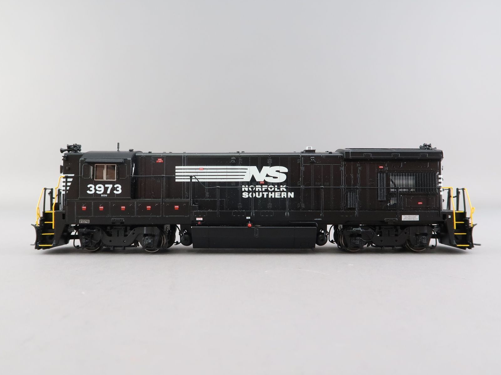 HO Brass Model - OMI 6718.2 NS Norfolk Southern ex SOU B23-7 #3973 - F ...
