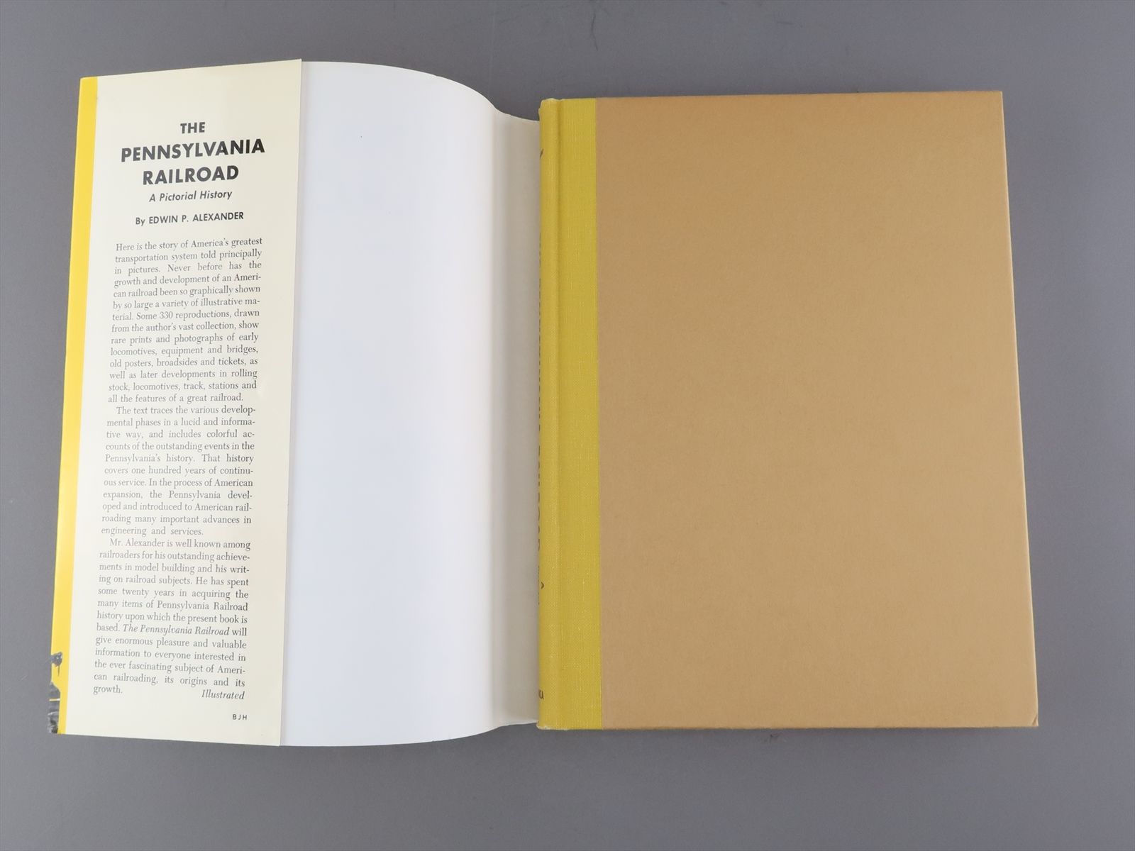 Railroad Book: The Pennsylvania Railroad - Edwin Alexander - 248 pgs