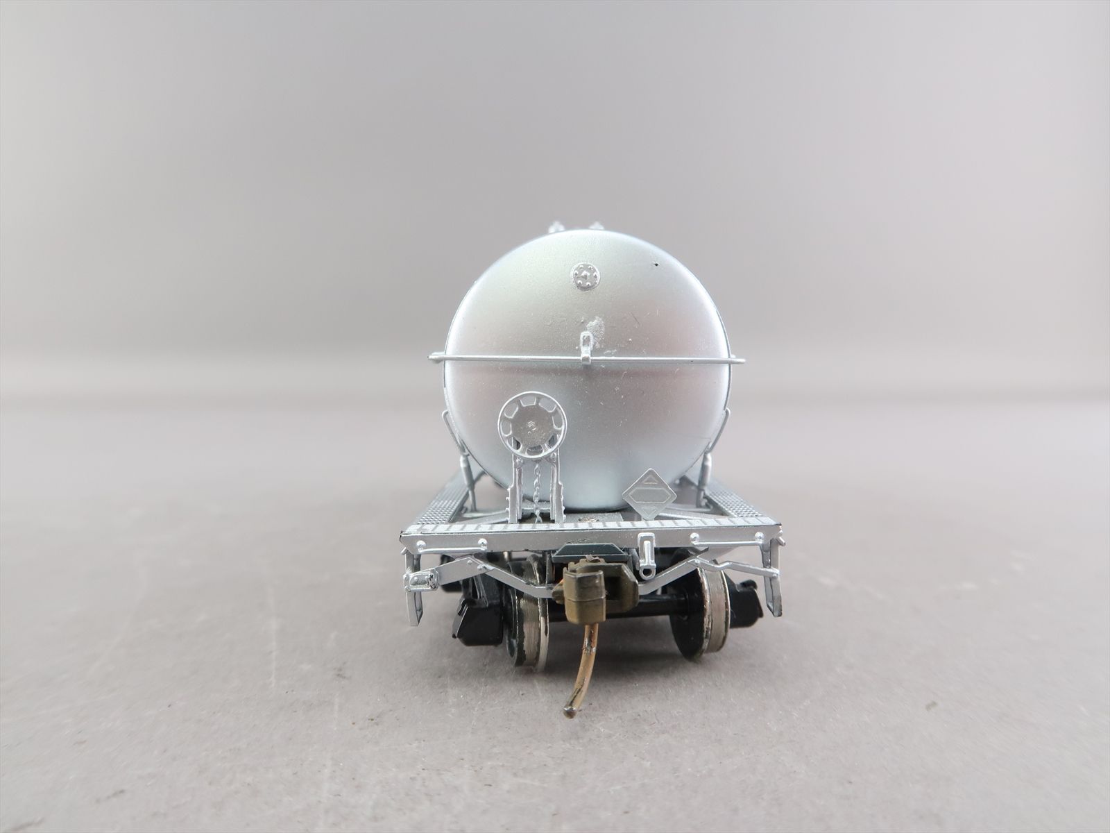 HO Brass Model - OMI 1304.3 UP Union Pacific Tank Car MOW Weed Sprayer ...