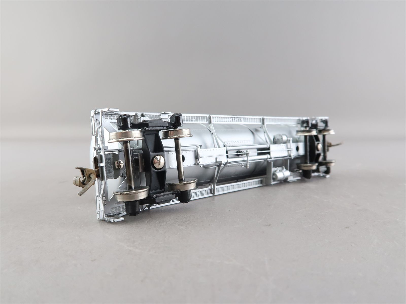 HO Brass Model - OMI 1304.3 UP Union Pacific Tank Car MOW Weed Sprayer ...