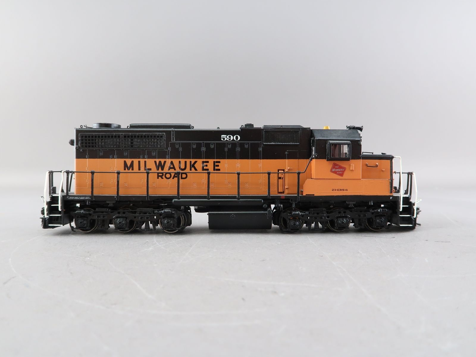 HO Brass Model - OMI 5119.1 Milwaukee Road SDL39 #590 - F/P - 1994 Run ...