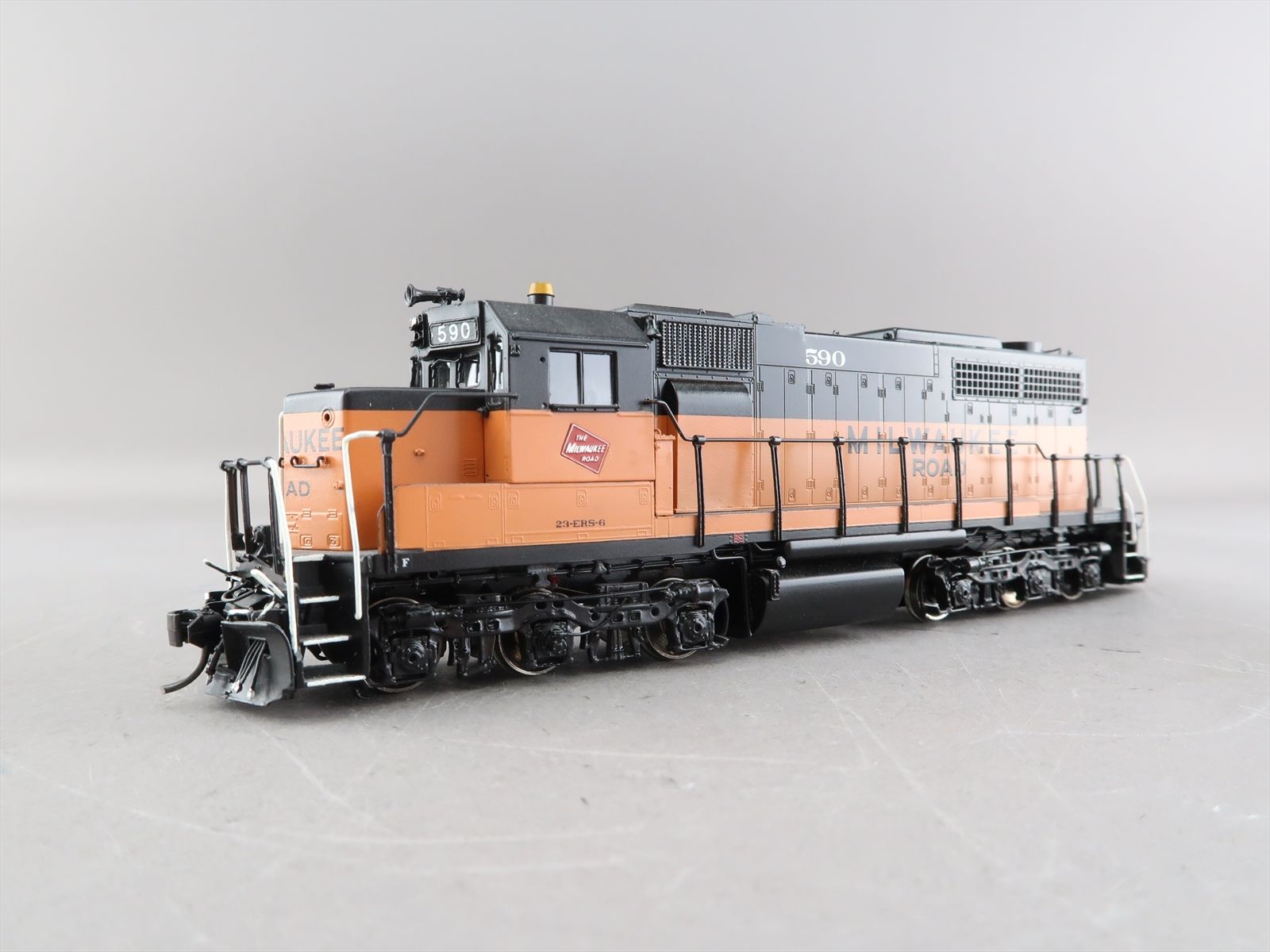 HO Brass Model - OMI 5119.1 Milwaukee Road SDL39 #590 - F/P - 1994 Run ...