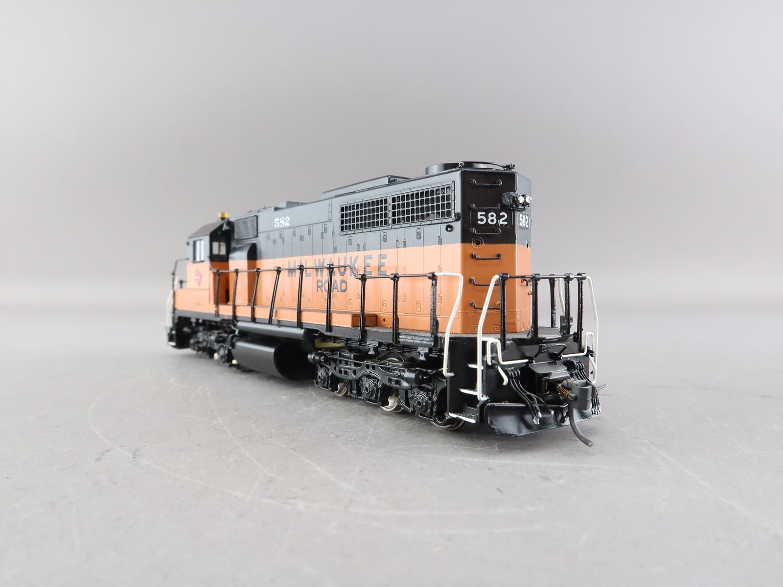 HO Brass Model - OMI 5119.1 Milwaukee Road SDL39 #582 - F/P - 1994 Run ...
