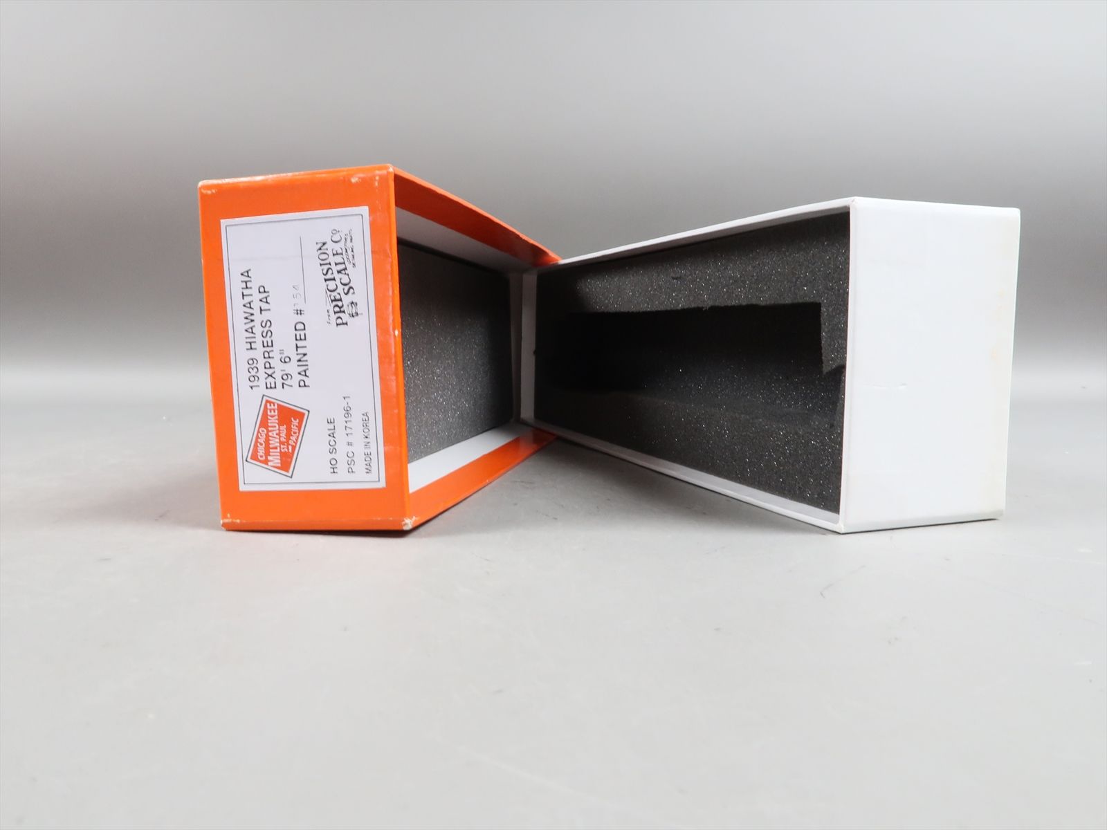 HO Brass Model - PSC 17196 Milwaukee Road 1939 Hiawatha Eight Car Set ...