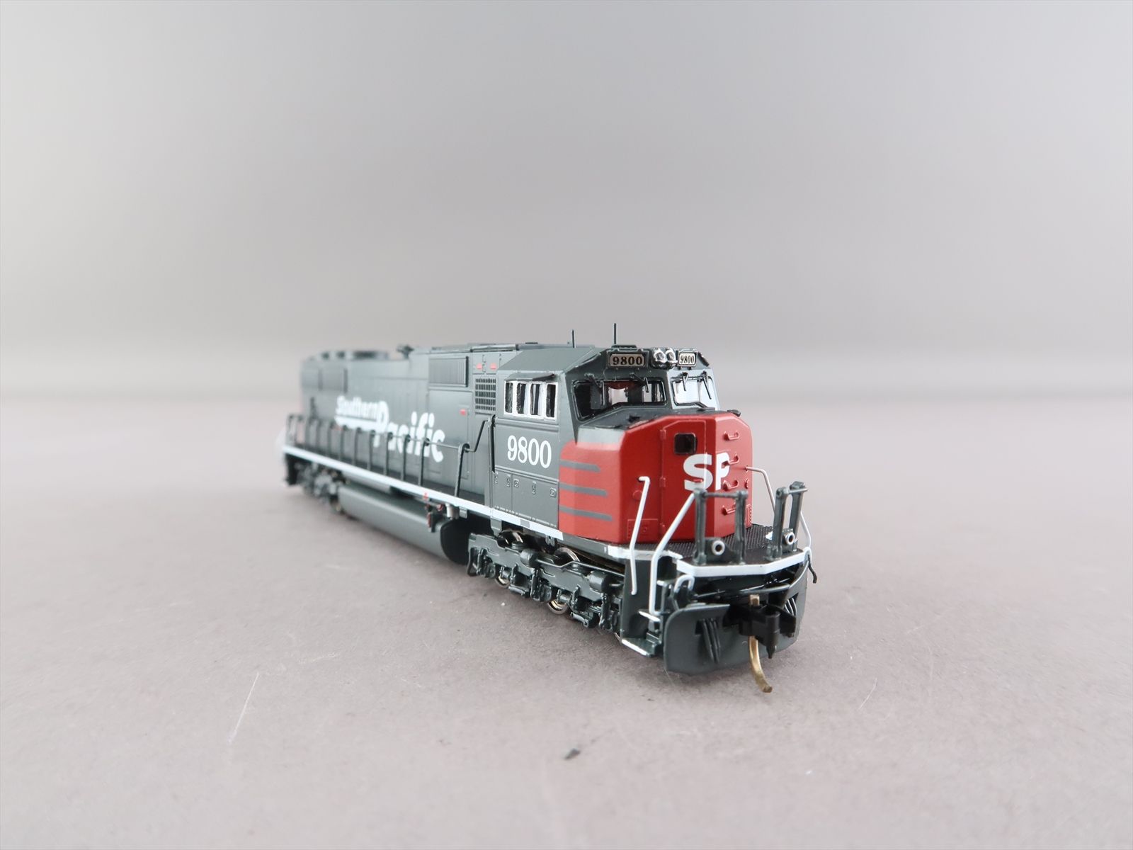 N Brass Model - OMI 2844.1 SP Southern Pacific SD70M #9800 - F/P - 1998 ...