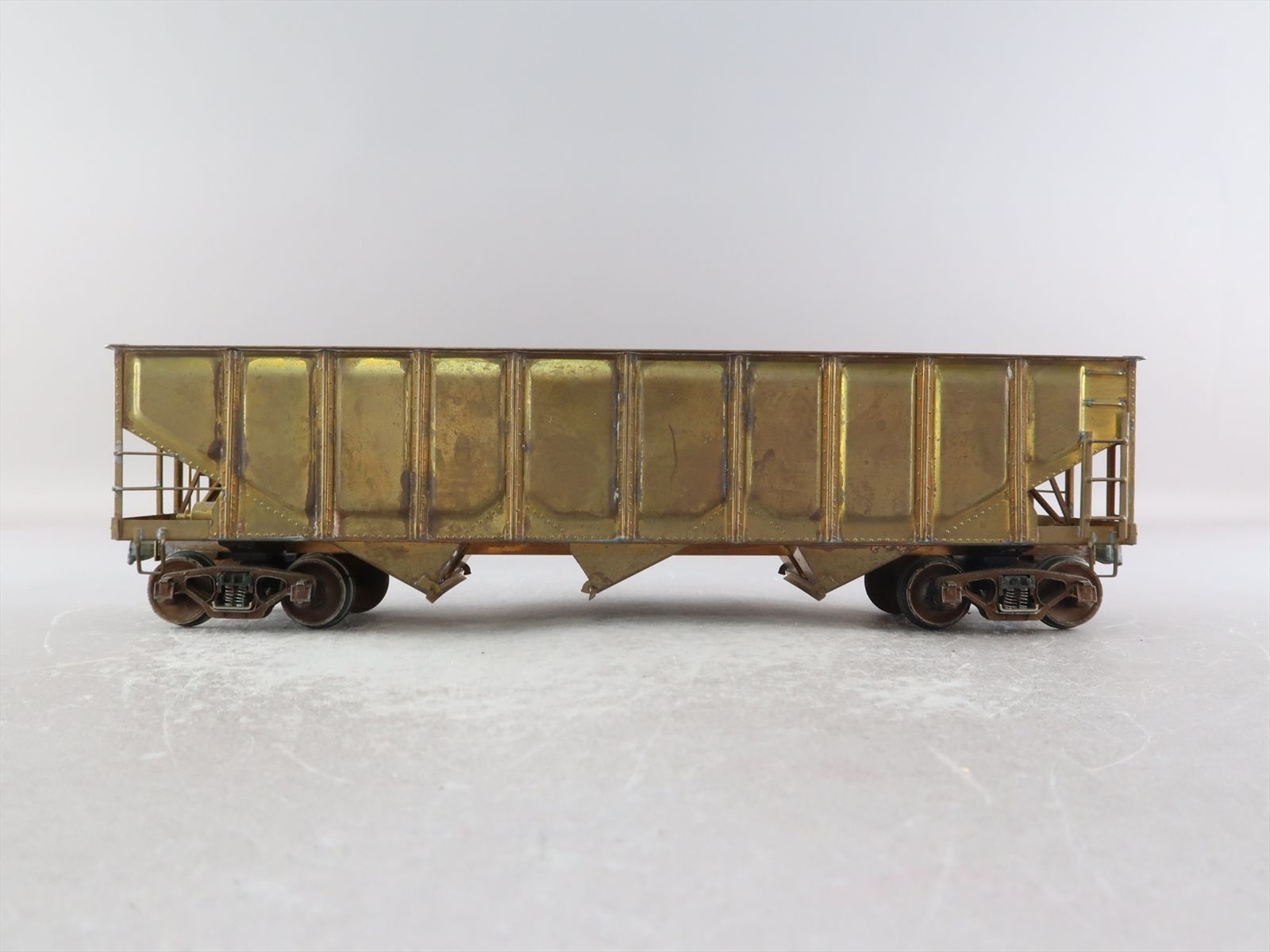 O Brass Model - USH 705 Panel Side Triple Hopper - Unpainted - KTM