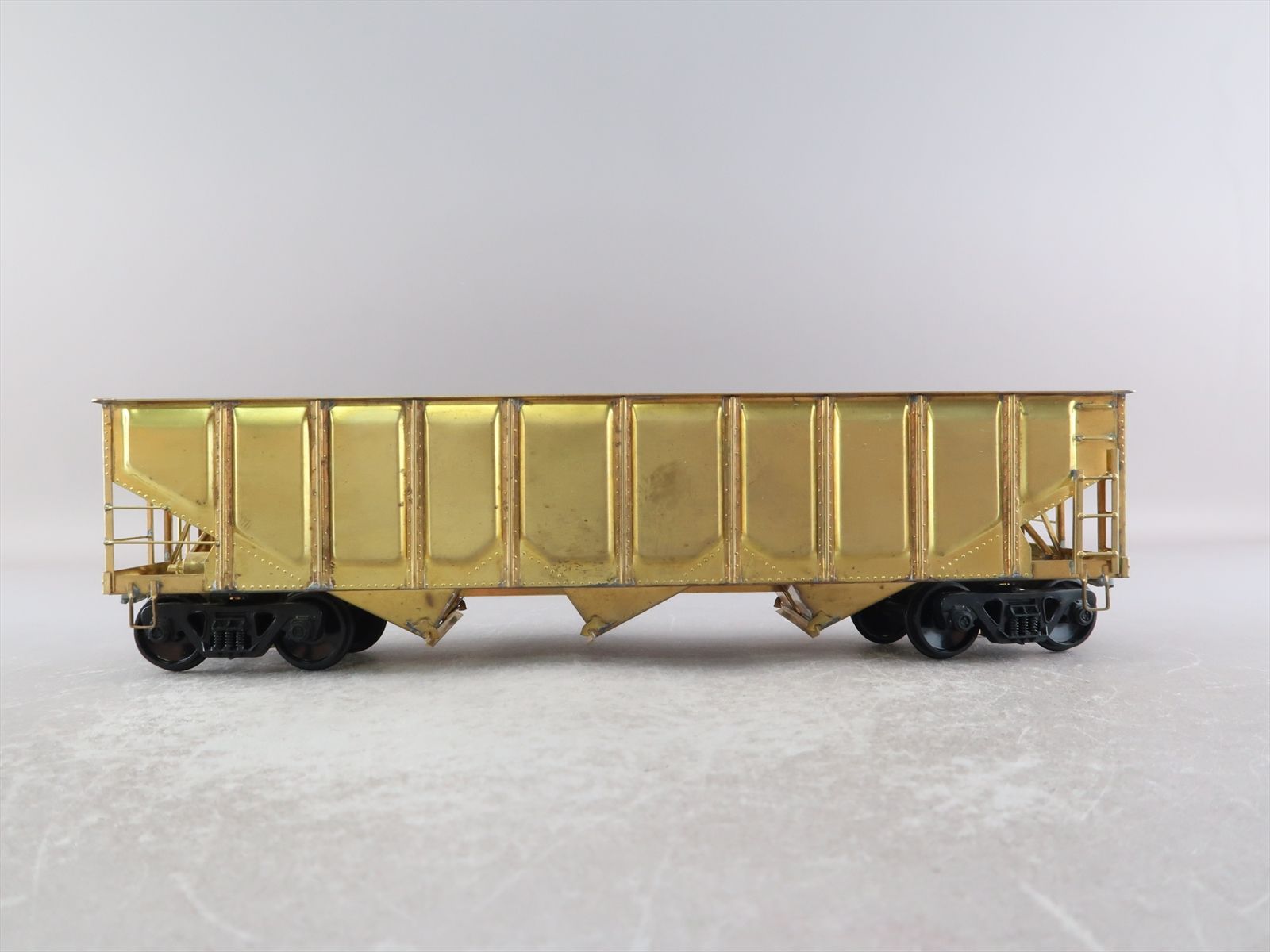O Brass Model - USH 705 Panel Side Triple Hopper - Unpainted - KTM