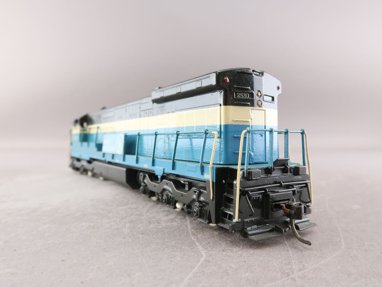 HO Brass Model Alco D 137 GN Great Northern GE U33C Big Sky Blue