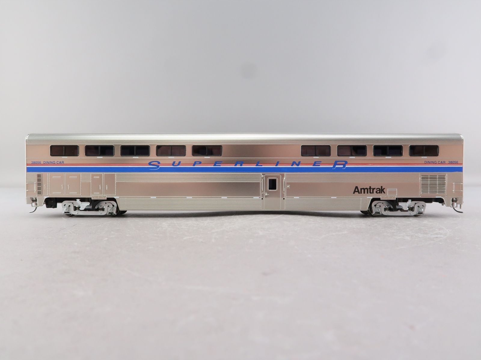 HO Brass Model - OMI 3332.1 Amtrak Superliner II Diner #38056 - F/P ...